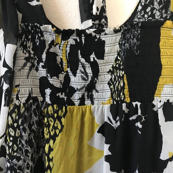 AB Studio Smocked Peplum Floral Chiffon Top Size Medium - Picture 3 of 16